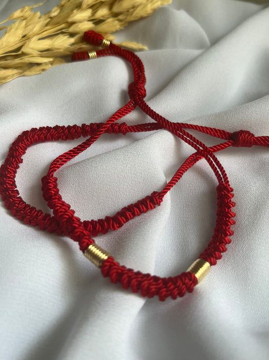 Double red knot bracelet