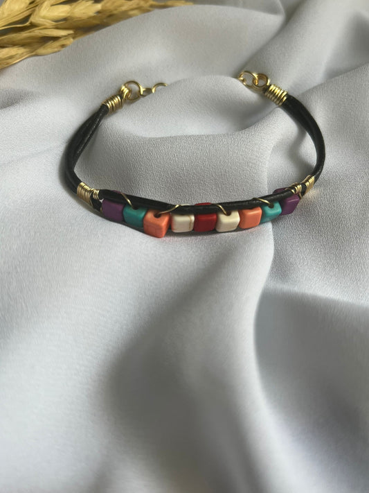 Multicolored leather bracelet