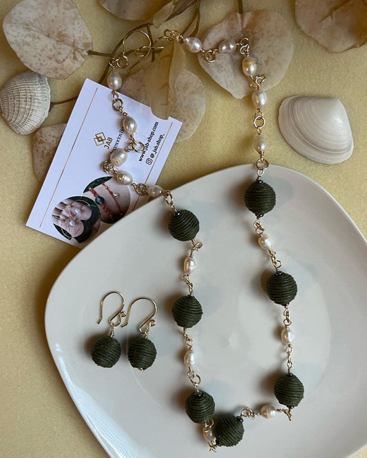 Necklace with water shells